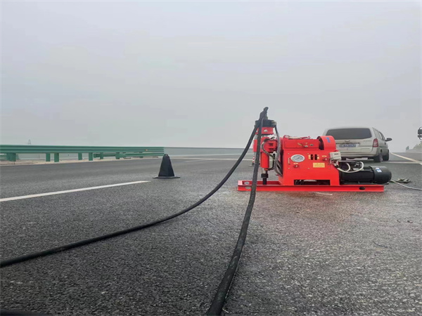 保山马路路基路面开裂下沉注浆加固灌浆